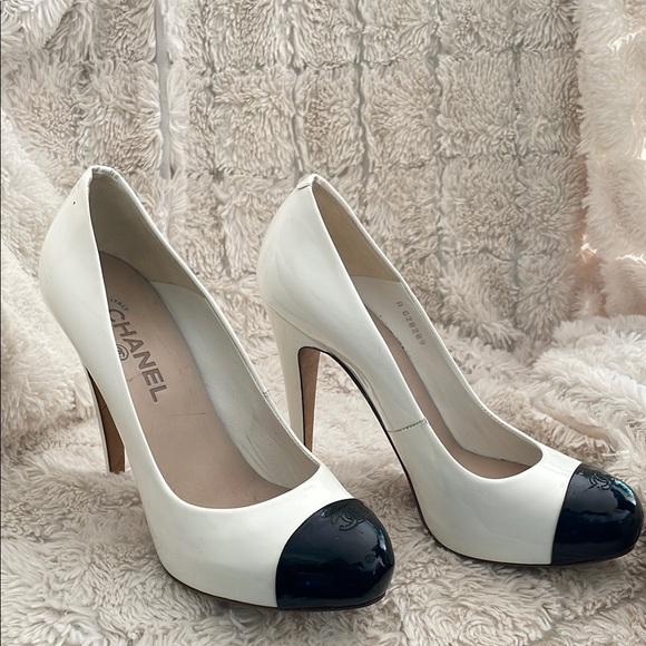 CHANEL Shoes - CHANEL White Patent Leather Pumps with Black Cap Toe
